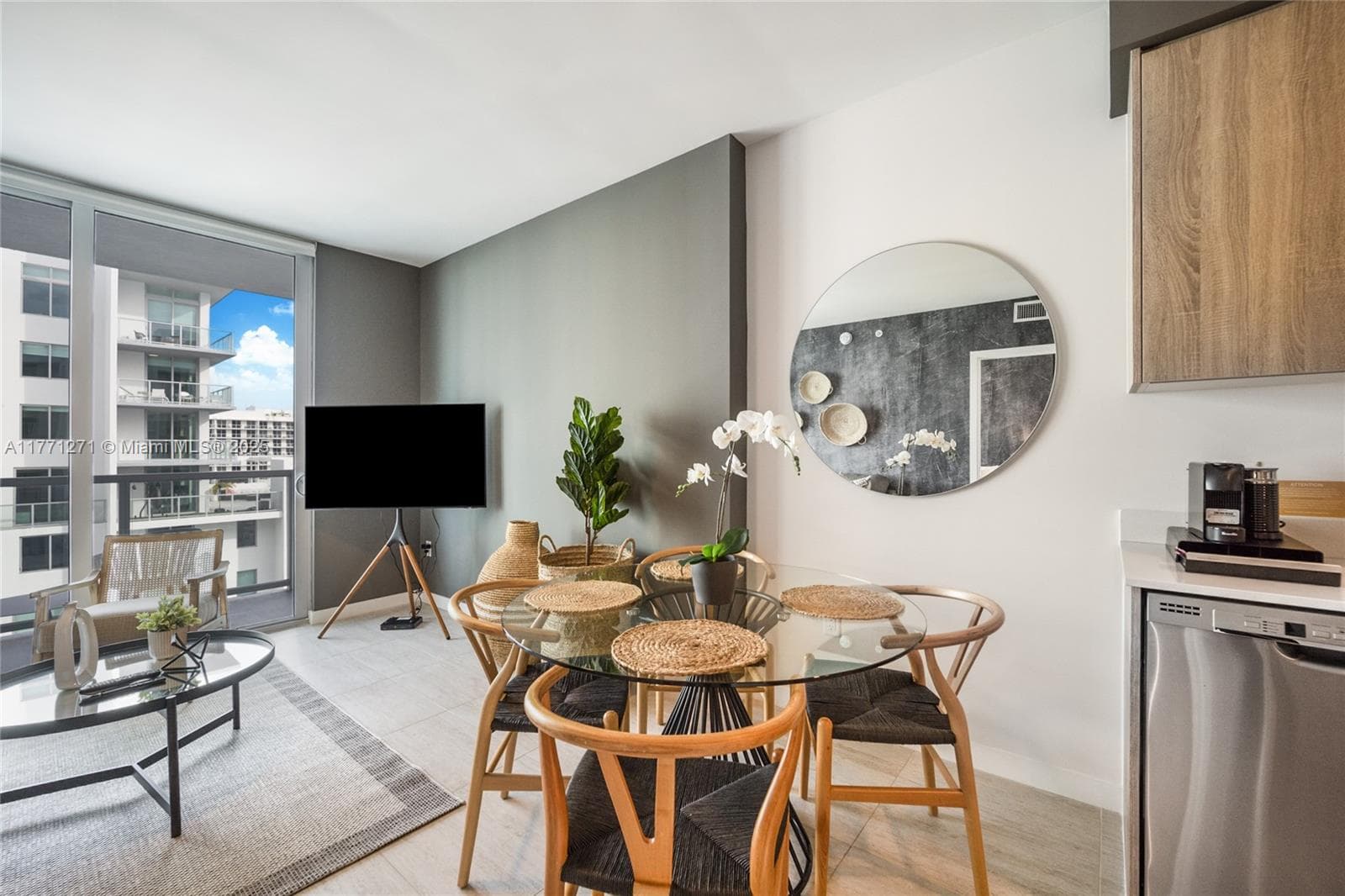 3900 Biscayne Blvd # 1016, Miami FL 33137 — 5