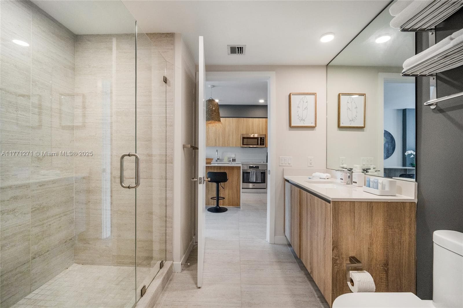 3900 Biscayne Blvd # 1016, Miami FL 33137 — 9