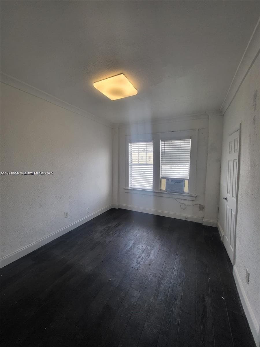 1611 Michigan Ave # 25, Miami Beach FL 33139 — 2