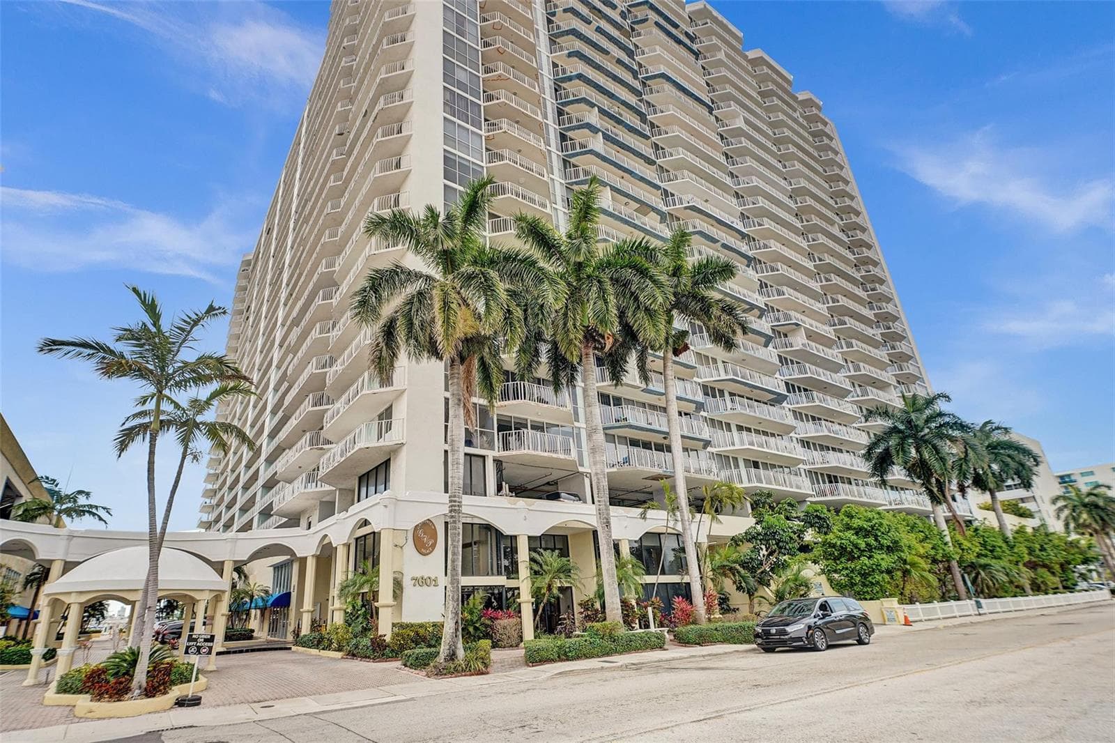 7601 E Treasure Drive # 617, North Bay Village FL 33141 — 6