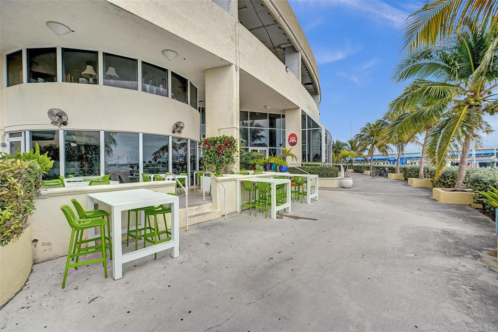 7601 E Treasure Drive # 617, North Bay Village FL 33141 — 52