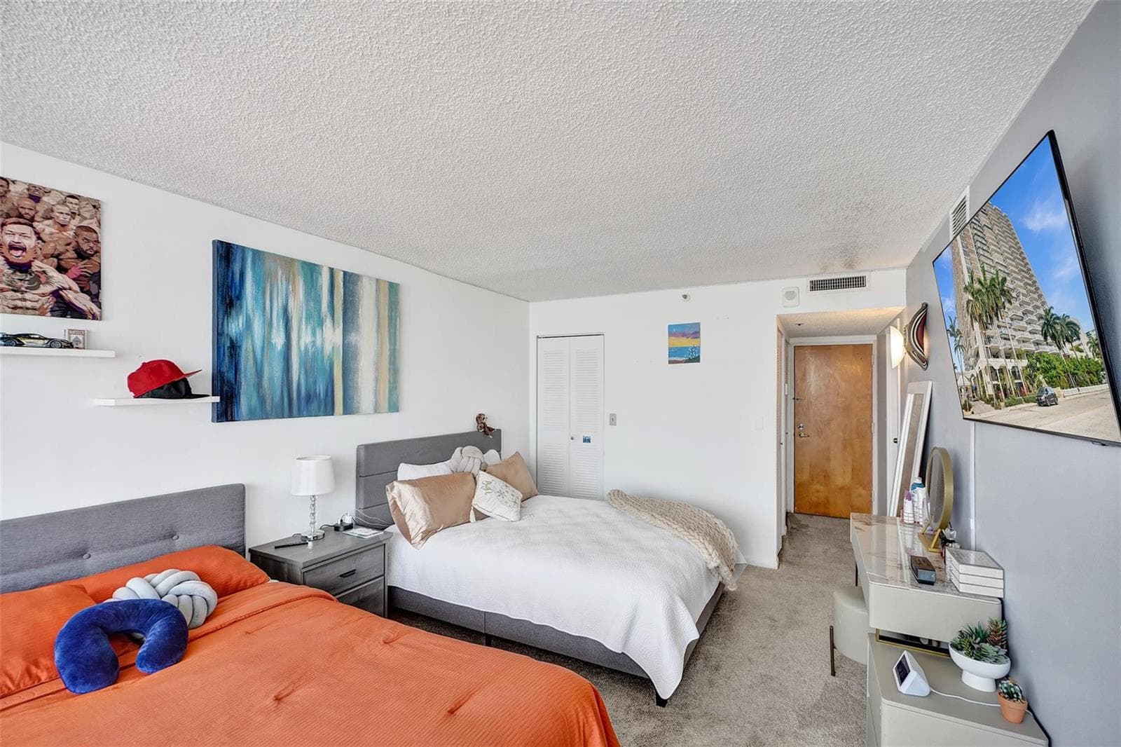 7601 E Treasure Drive # 617, North Bay Village FL 33141 — 8