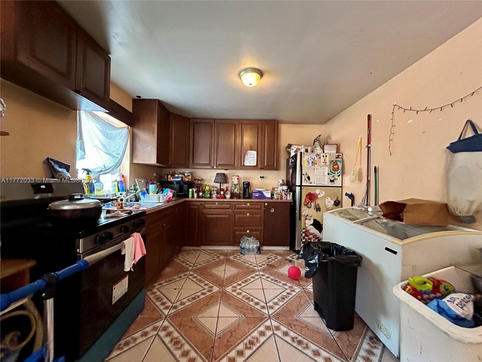 1940 Ali Baba Ave, Opa-Locka FL 33054 — 9