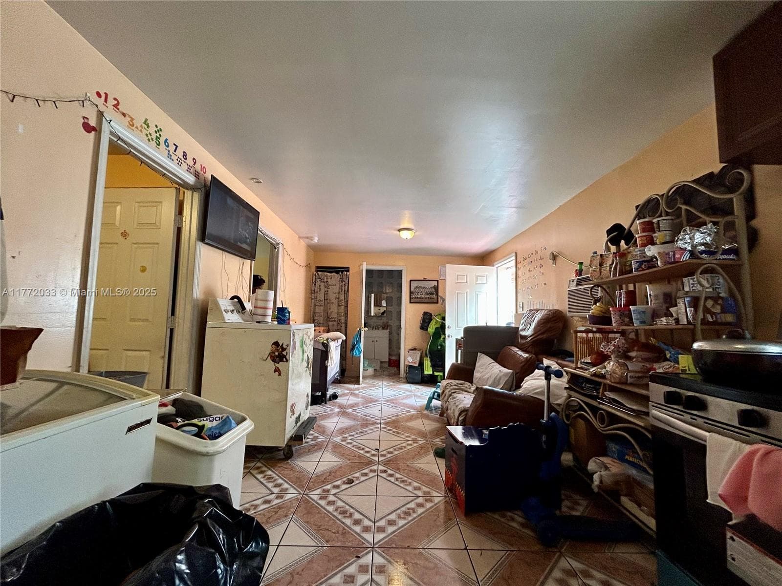 1940 Ali Baba Ave, Opa-Locka FL 33054 — 11
