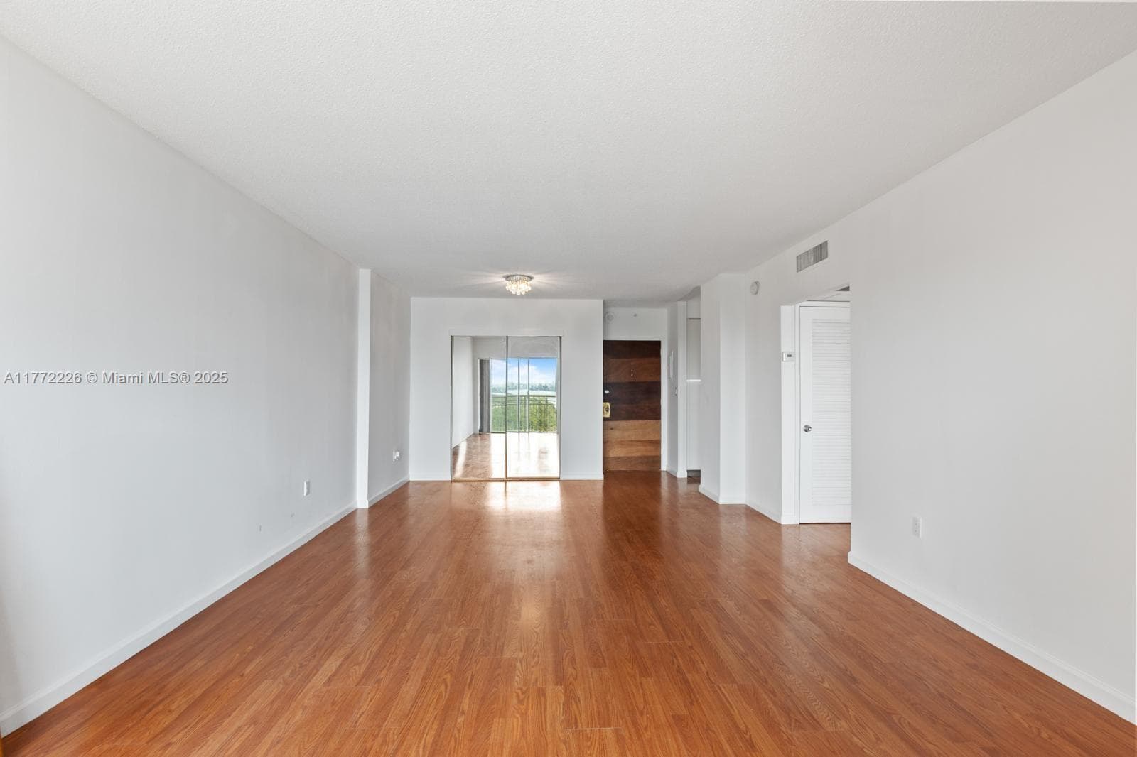 400 Kings Point Dr # 1607, Sunny Isles Beach FL 33160 — 17