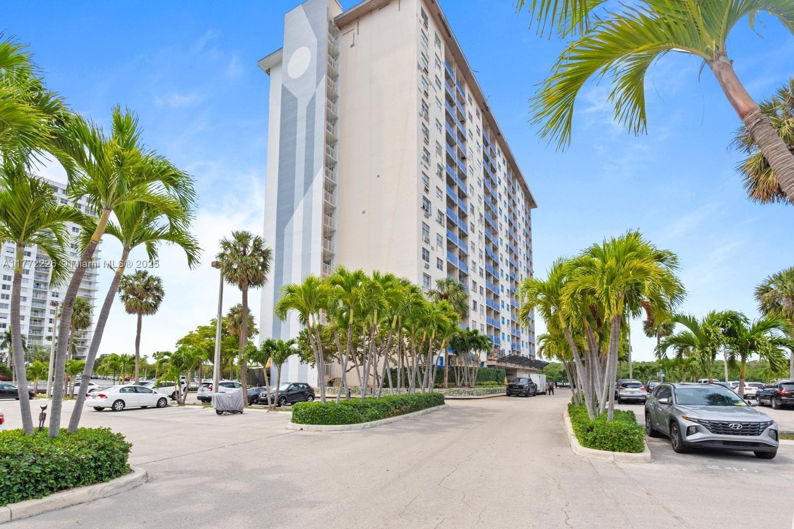 400 Kings Point Dr # 1607, Sunny Isles Beach FL 33160 — 12