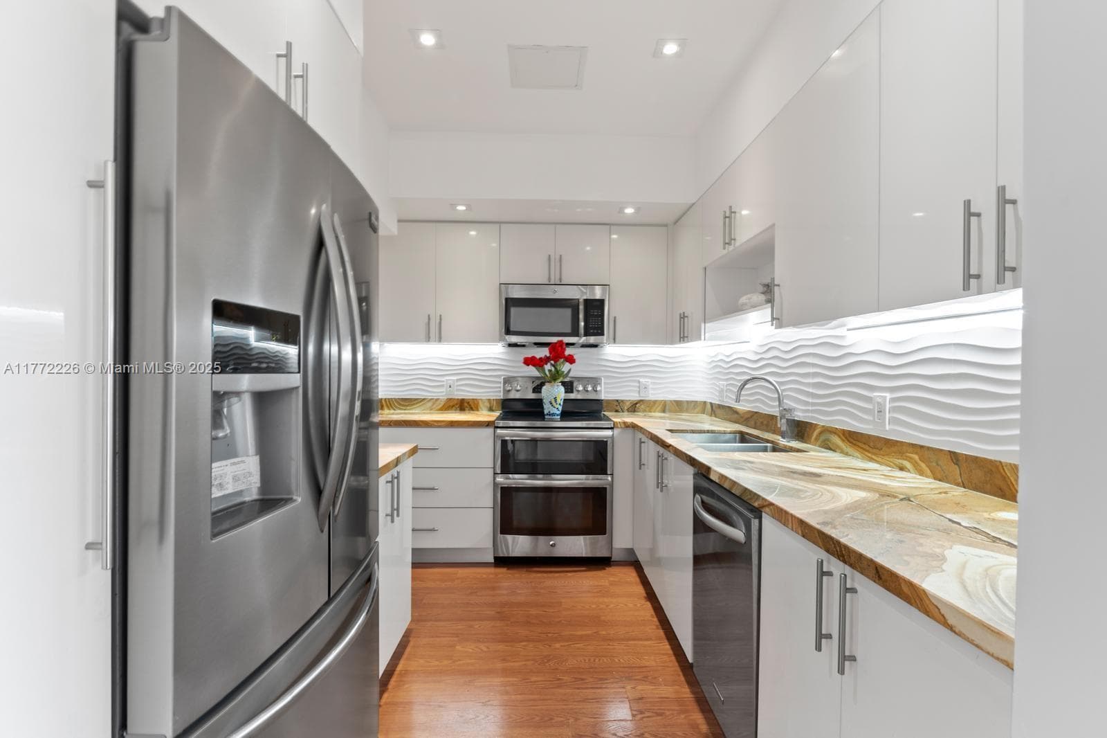 400 Kings Point Dr # 1607, Sunny Isles Beach FL 33160 — 18