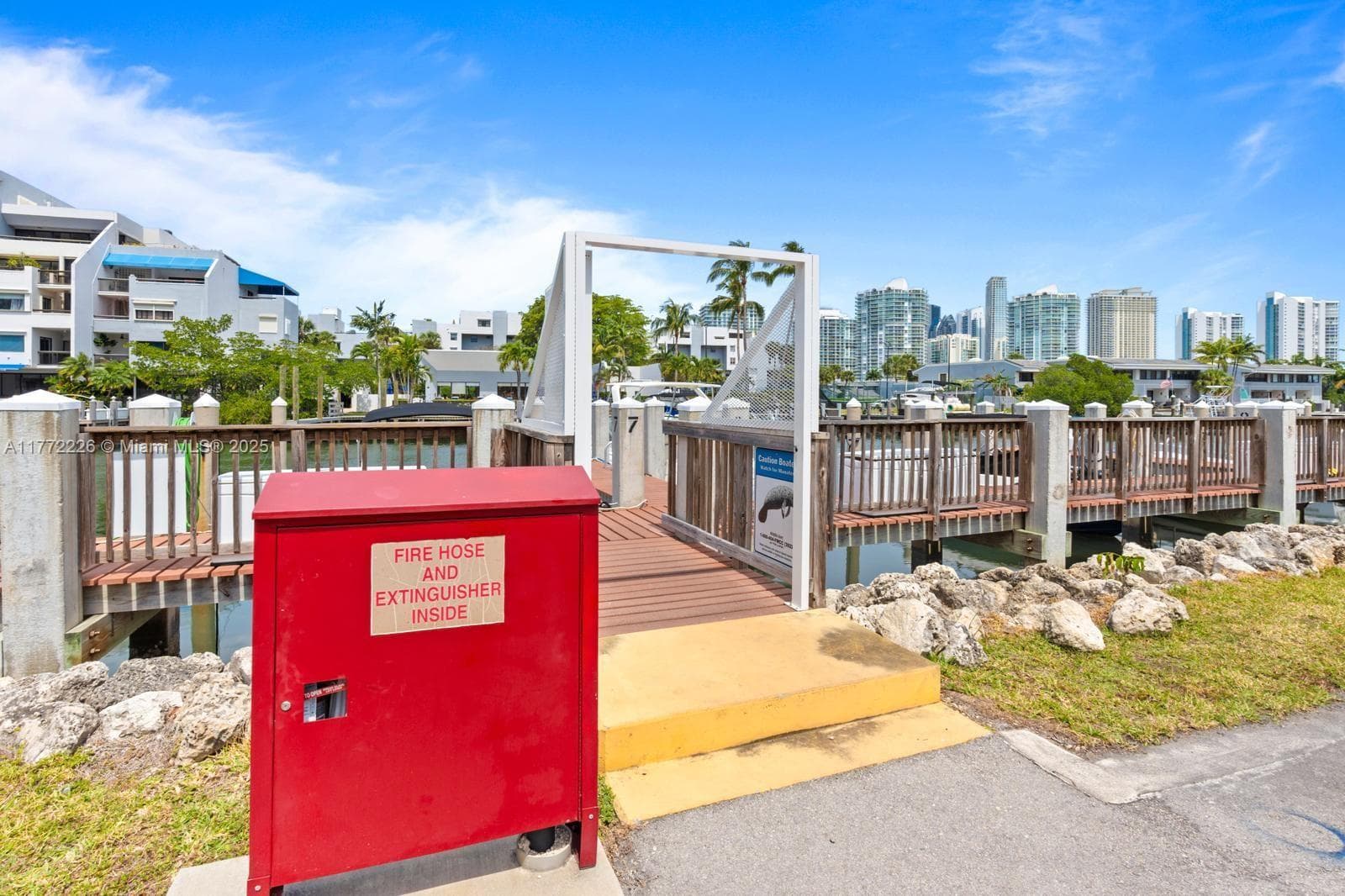 400 Kings Point Dr # 1607, Sunny Isles Beach FL 33160 — 31