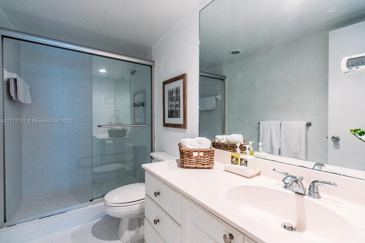 19370 Collins Ave # 326, Sunny Isles Beach FL 33160 — 17