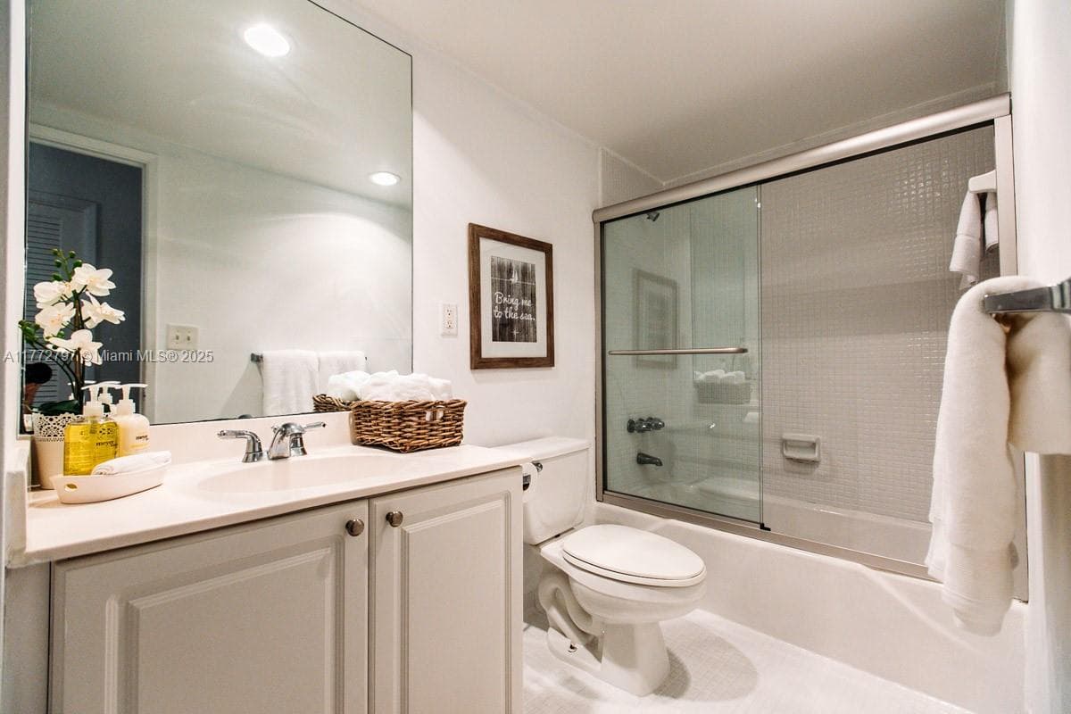 19370 Collins Ave # 326, Sunny Isles Beach FL 33160 — 15