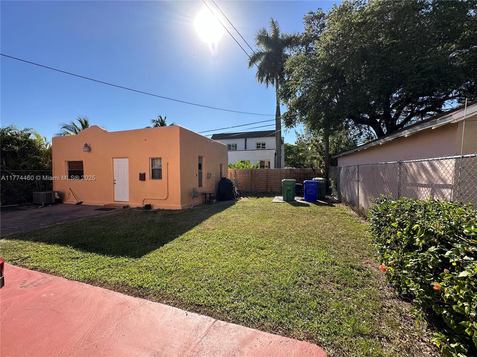 870 NW 14th Ct, Miami FL 33125 — 45