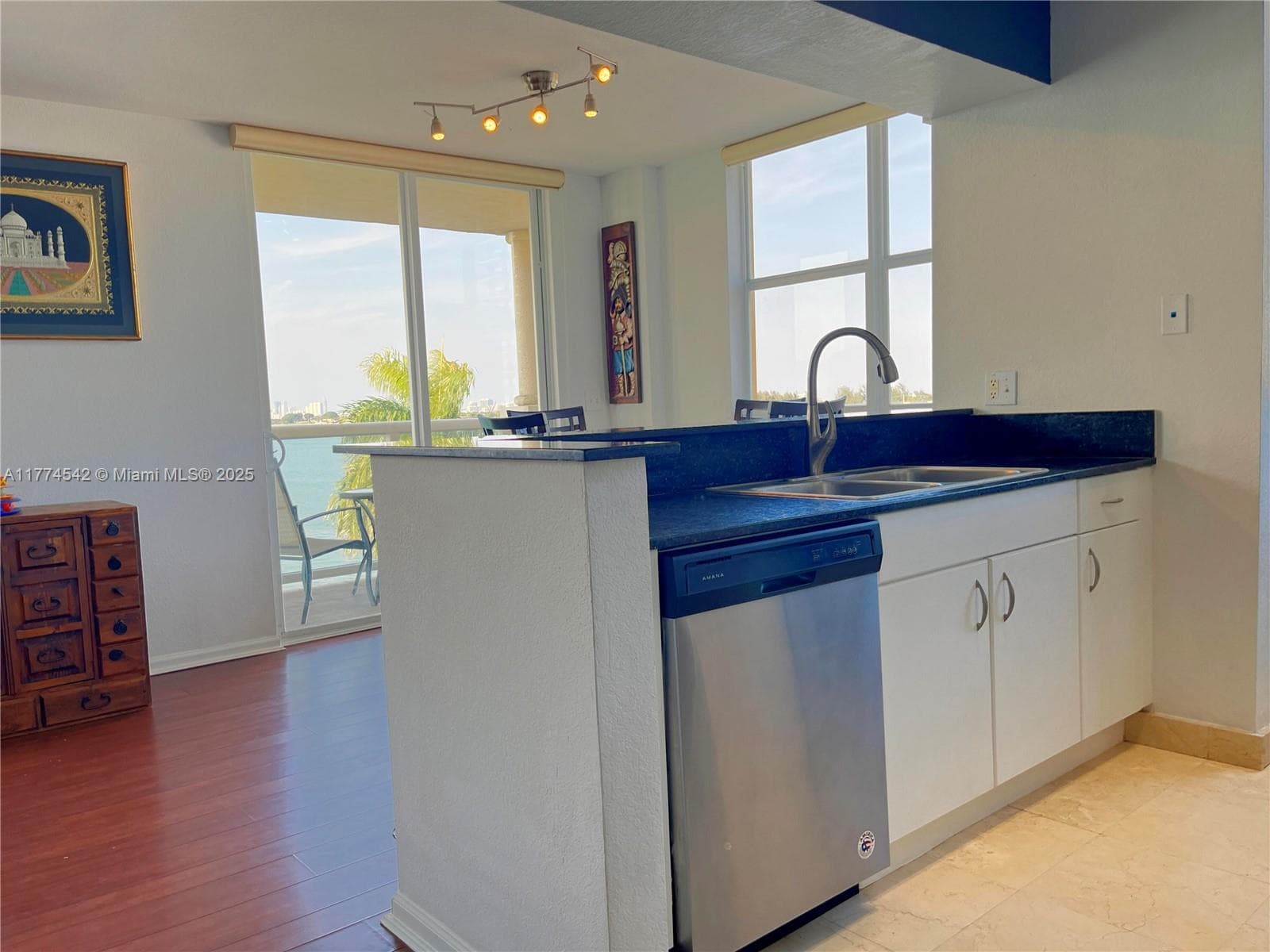 1625 Kennedy Cswy # 603F, North Bay Village FL 33141 — 13