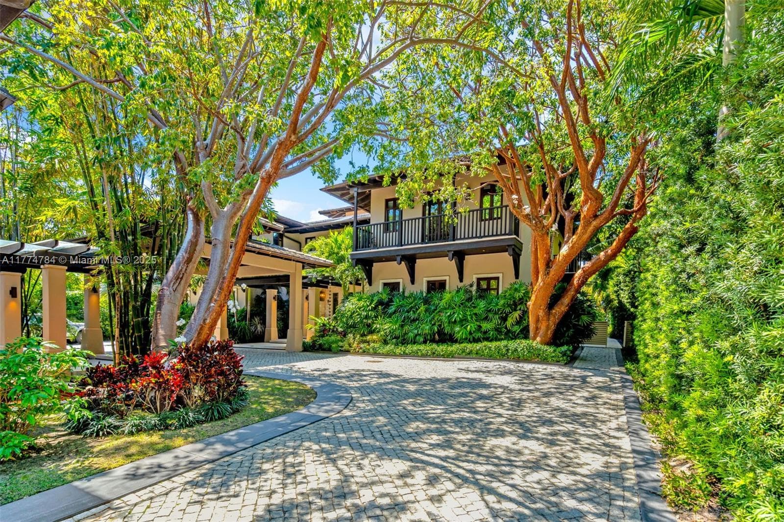 9 Harbor Pt, Key Biscayne FL 33149 — 6