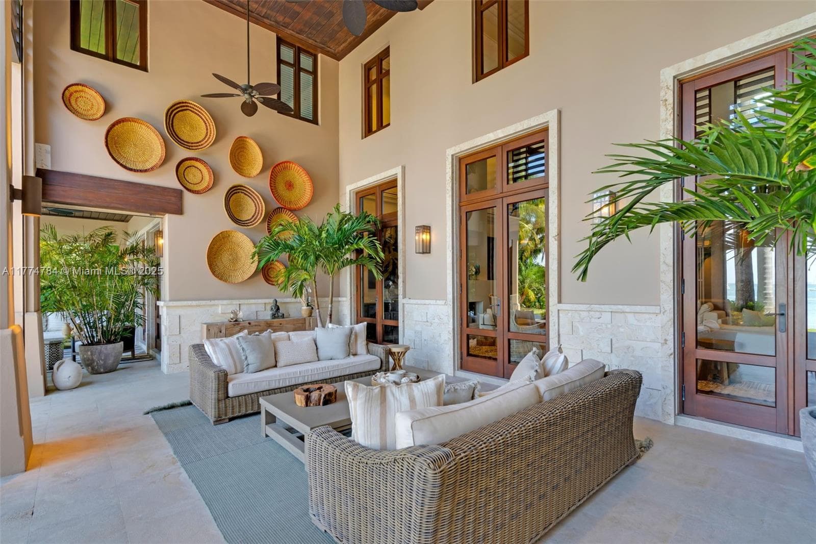 9 Harbor Pt, Key Biscayne FL 33149 — 17