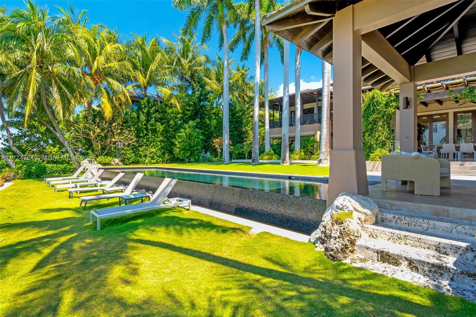 9 Harbor Pt, Key Biscayne FL 33149 — 22