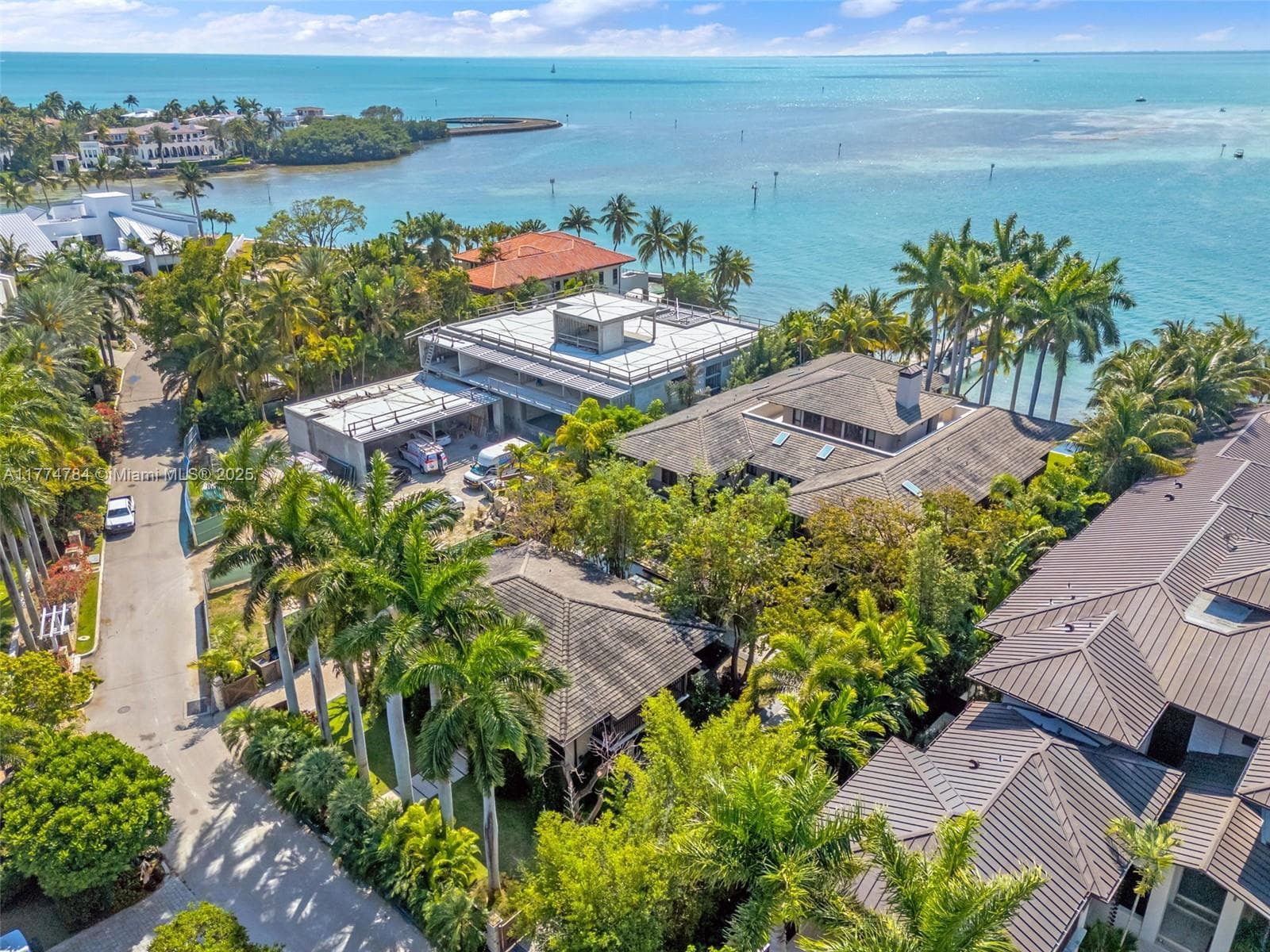 9 Harbor Pt, Key Biscayne FL 33149 — 80