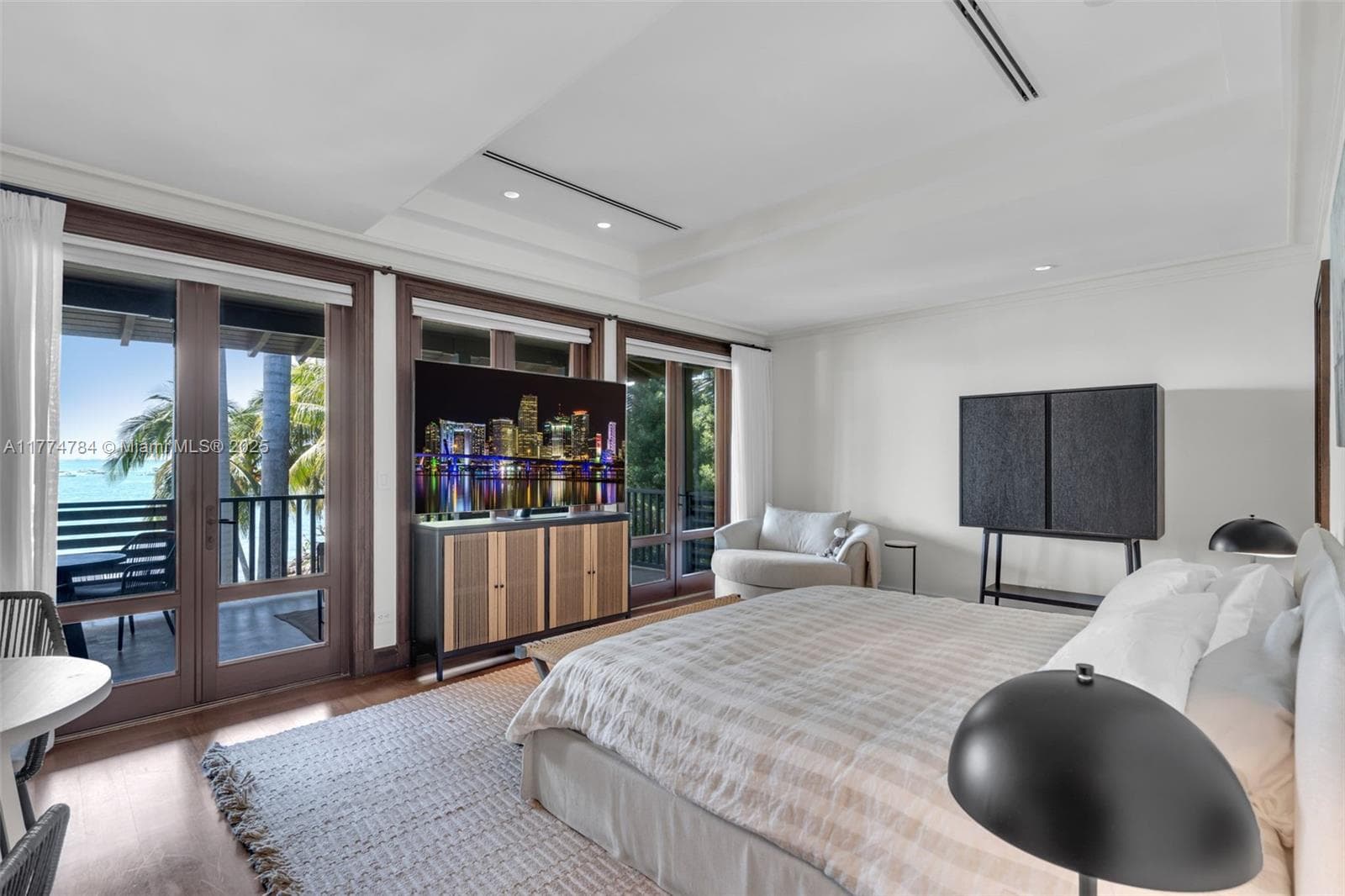 9 Harbor Pt, Key Biscayne FL 33149 — 36