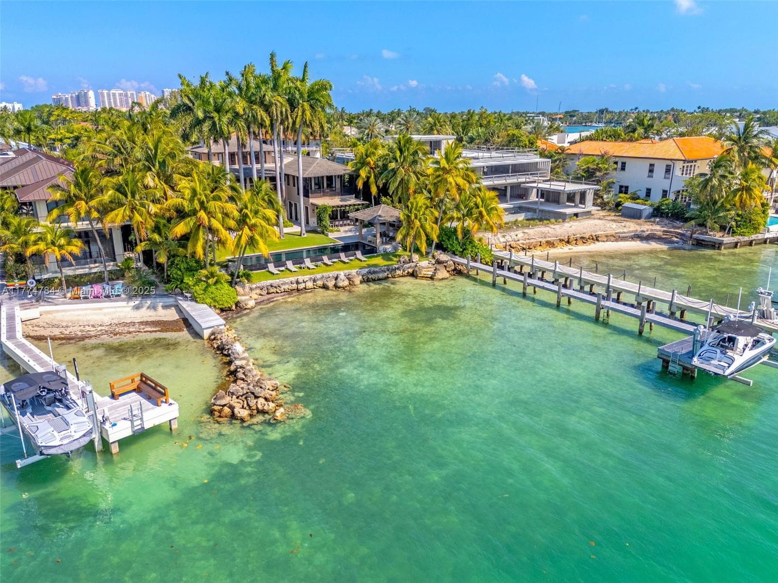 9 Harbor Pt, Key Biscayne FL 33149 — 79