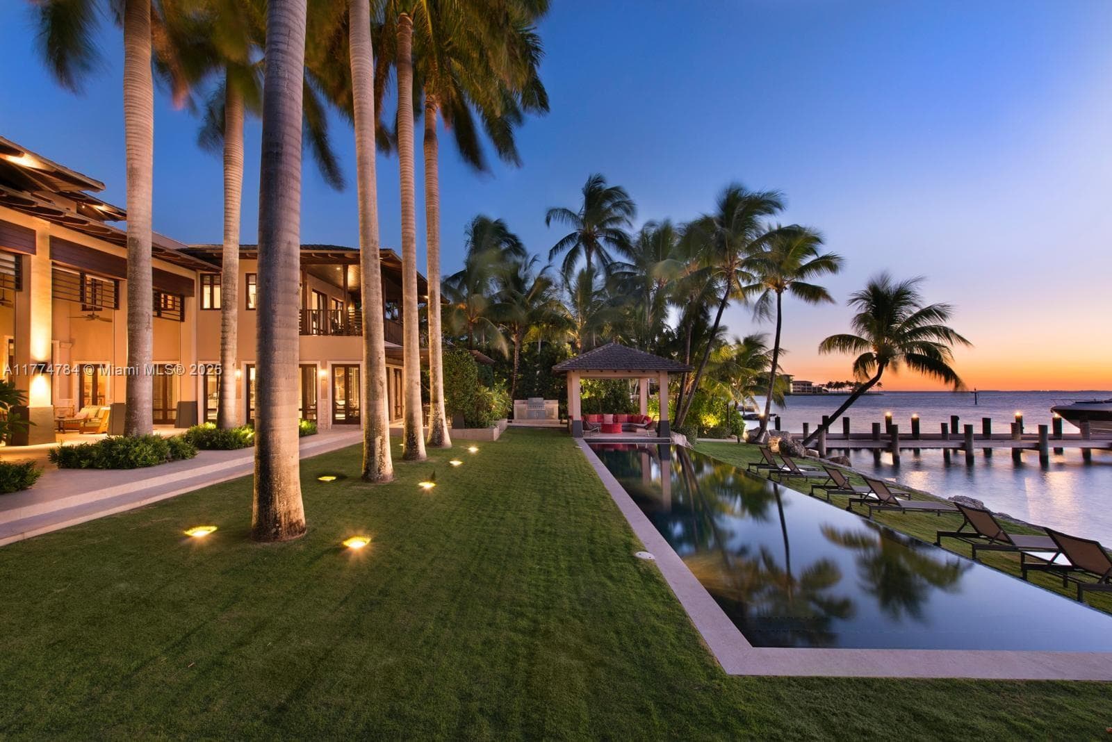 9 Harbor Pt, Key Biscayne FL 33149 — 86