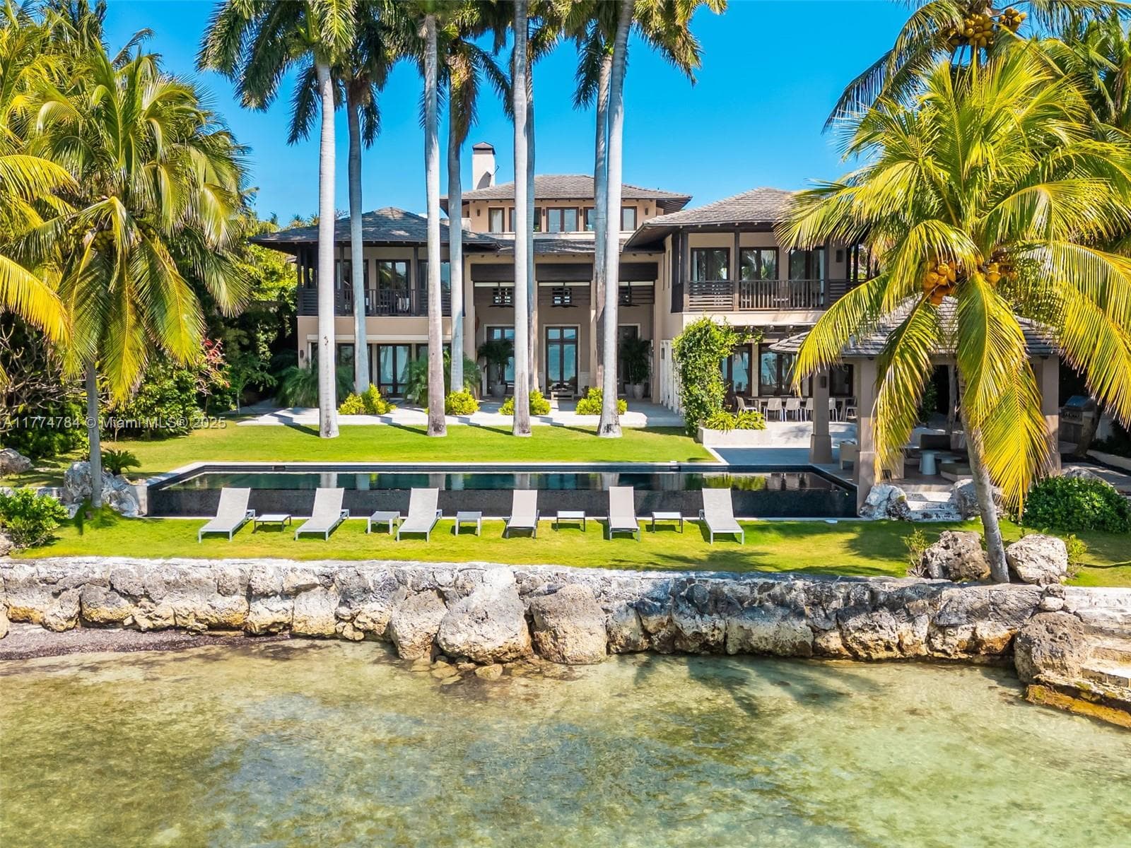 9 Harbor Pt, Key Biscayne FL 33149 — 18