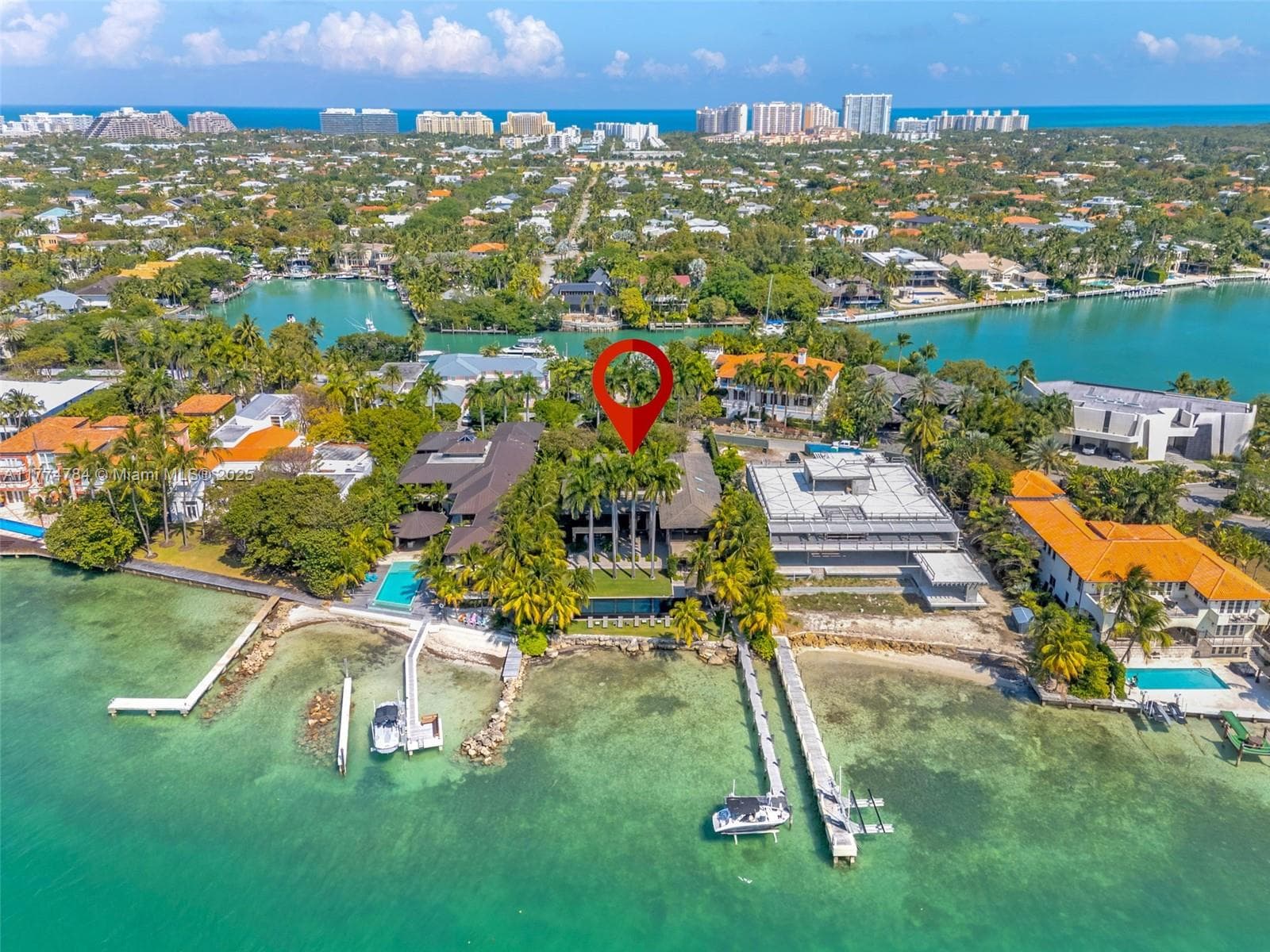 9 Harbor Pt, Key Biscayne FL 33149 — 85