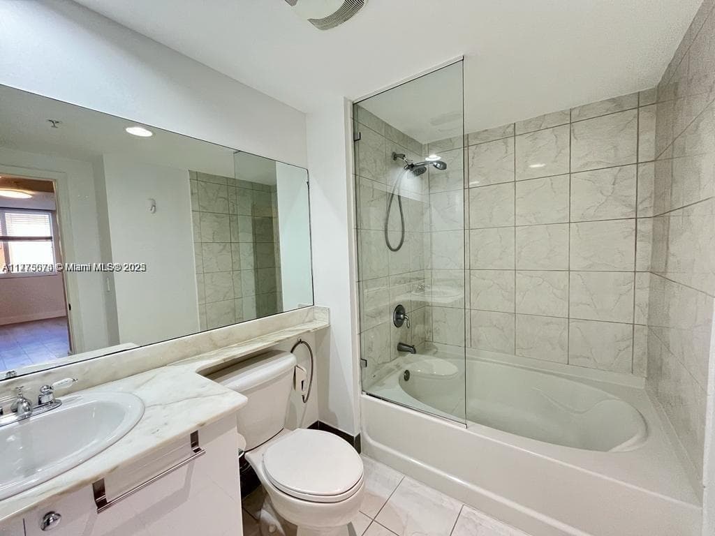 2775 NE 187th St # 326, Aventura FL 33180 — 13