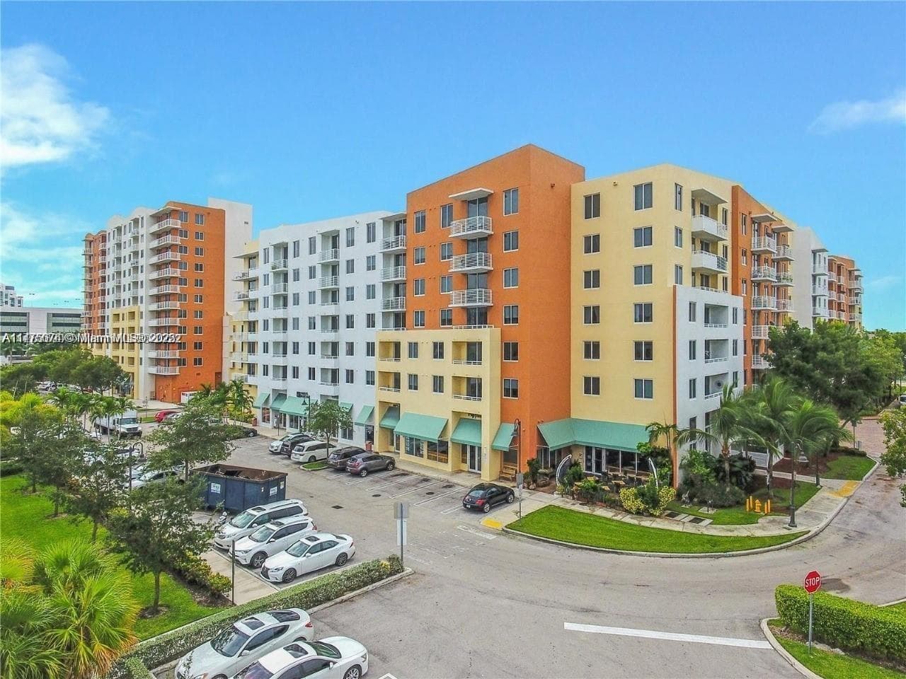 2775 NE 187th St # 326, Aventura FL 33180 — 1