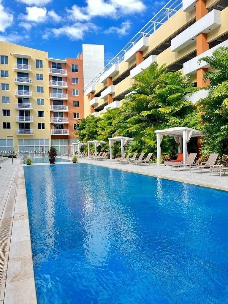 2775 NE 187th St # 326, Aventura FL 33180 — 5