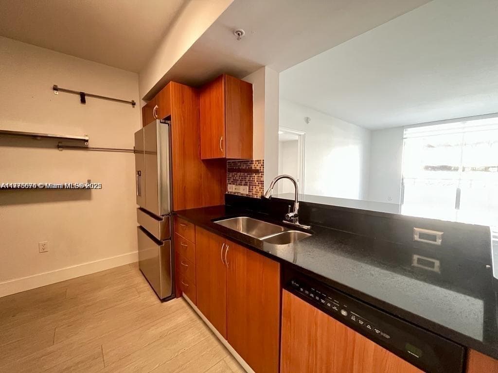 2775 NE 187th St # 326, Aventura FL 33180 — 10