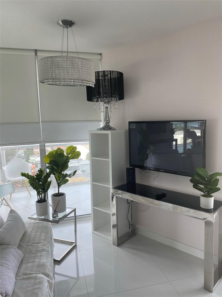 6700 Indian Creek Dr # 1201, Miami Beach FL 33141 — 3