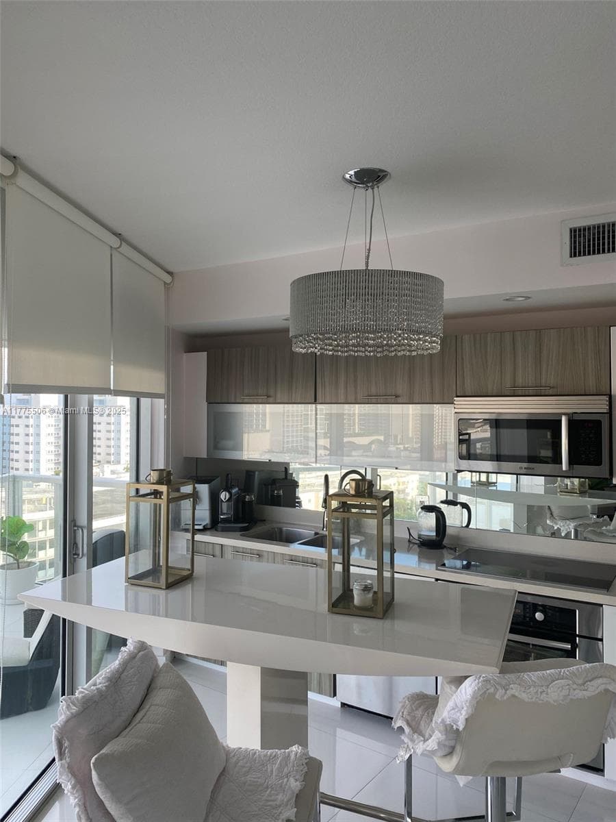 6700 Indian Creek Dr # 1201, Miami Beach FL 33141 — 4