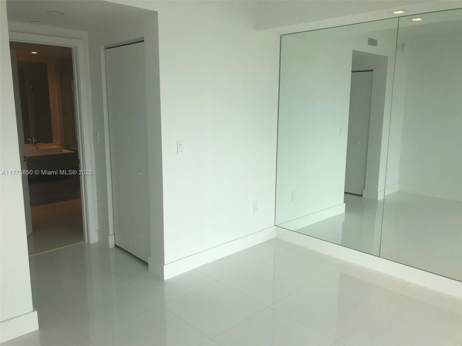 1300 S MIAMI AVE # 4003, Miami FL 33130 — 7