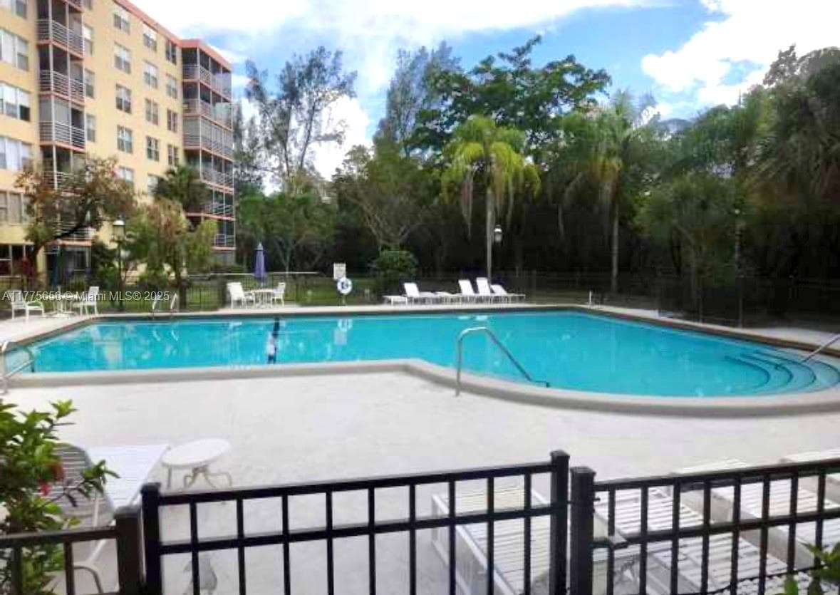17890 W Dixie Highway # 714, North Miami Beach FL 33160 — 2