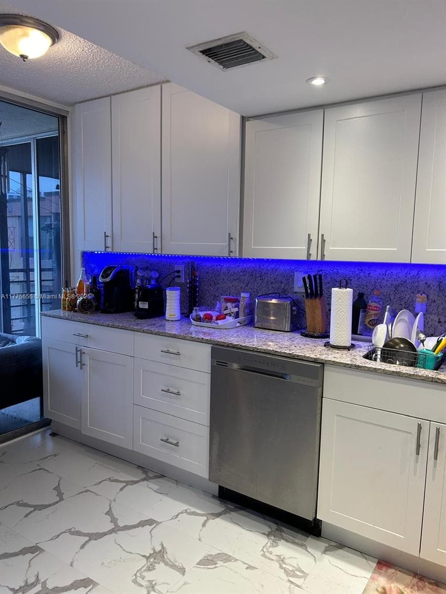 17890 W Dixie Highway # 714, North Miami Beach FL 33160 — 4