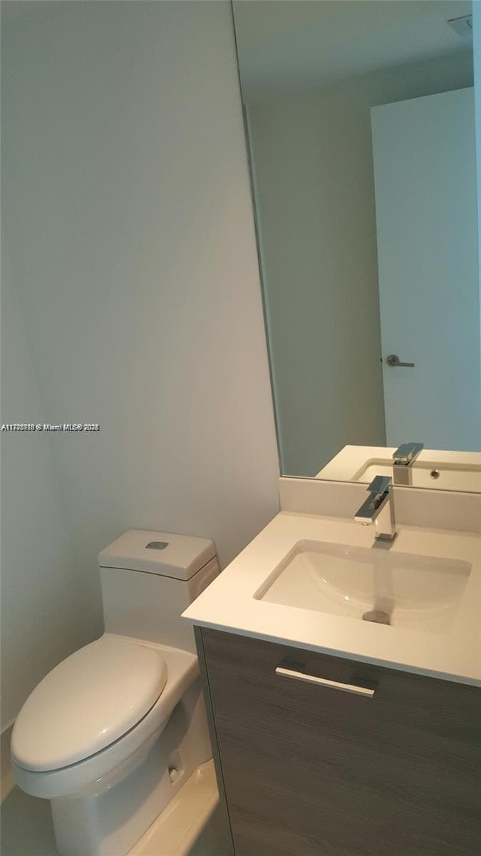 1300 S Miami Ave # 4411, Miami FL 33130 — 7