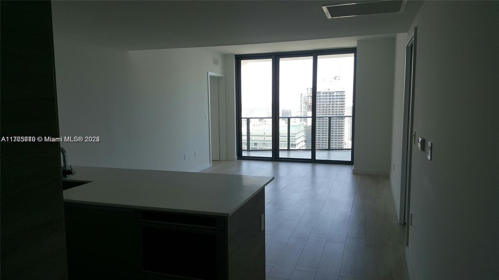 1300 S Miami Ave # 4411, Miami FL 33130 — 3