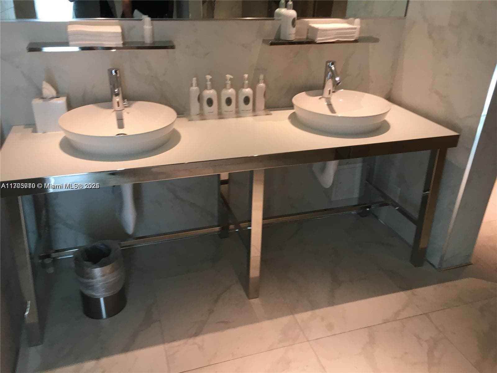 1300 S Miami Ave # 4411, Miami FL 33130 — 30