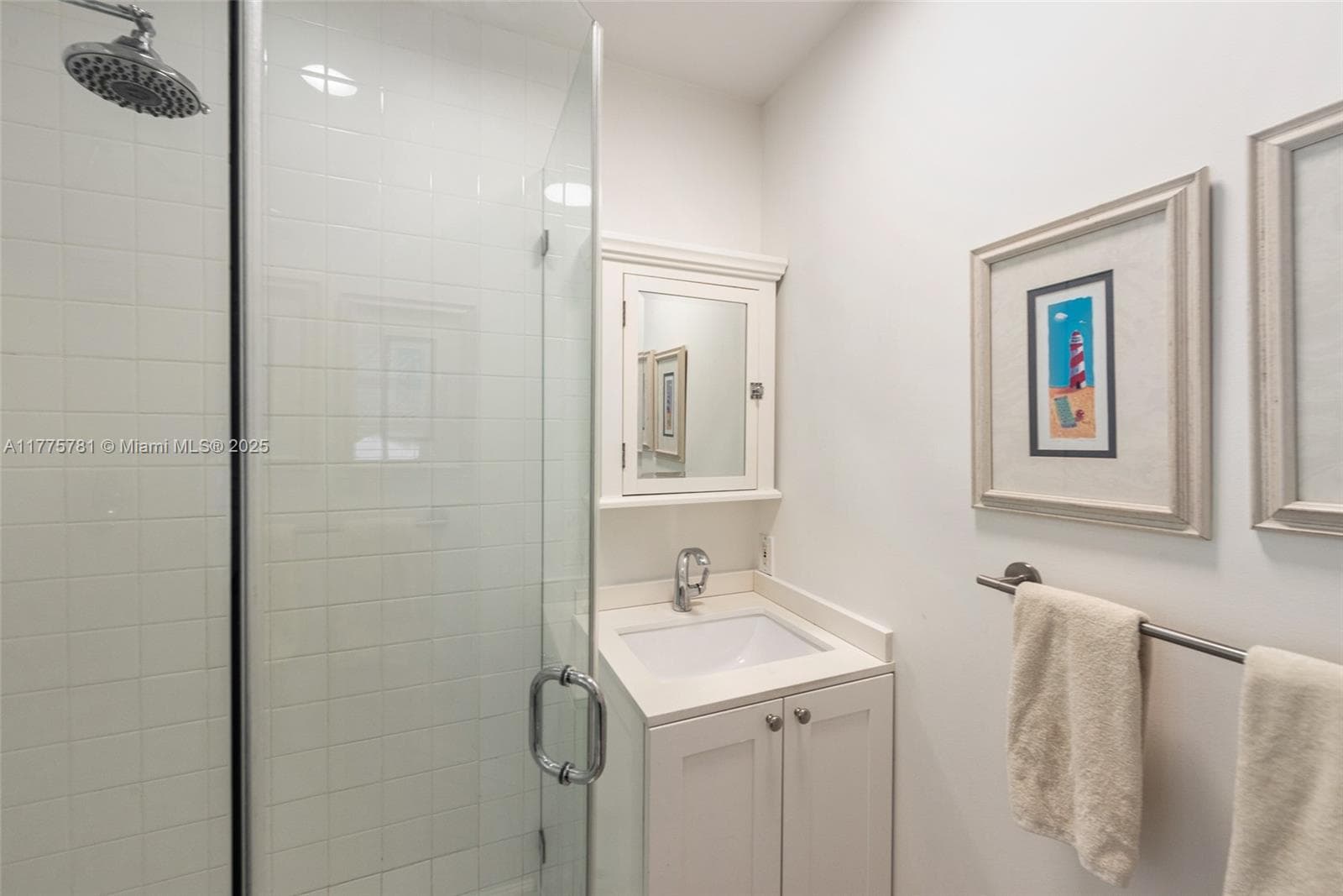 250 Greenwood Drive, Key Biscayne FL 33149 — 17