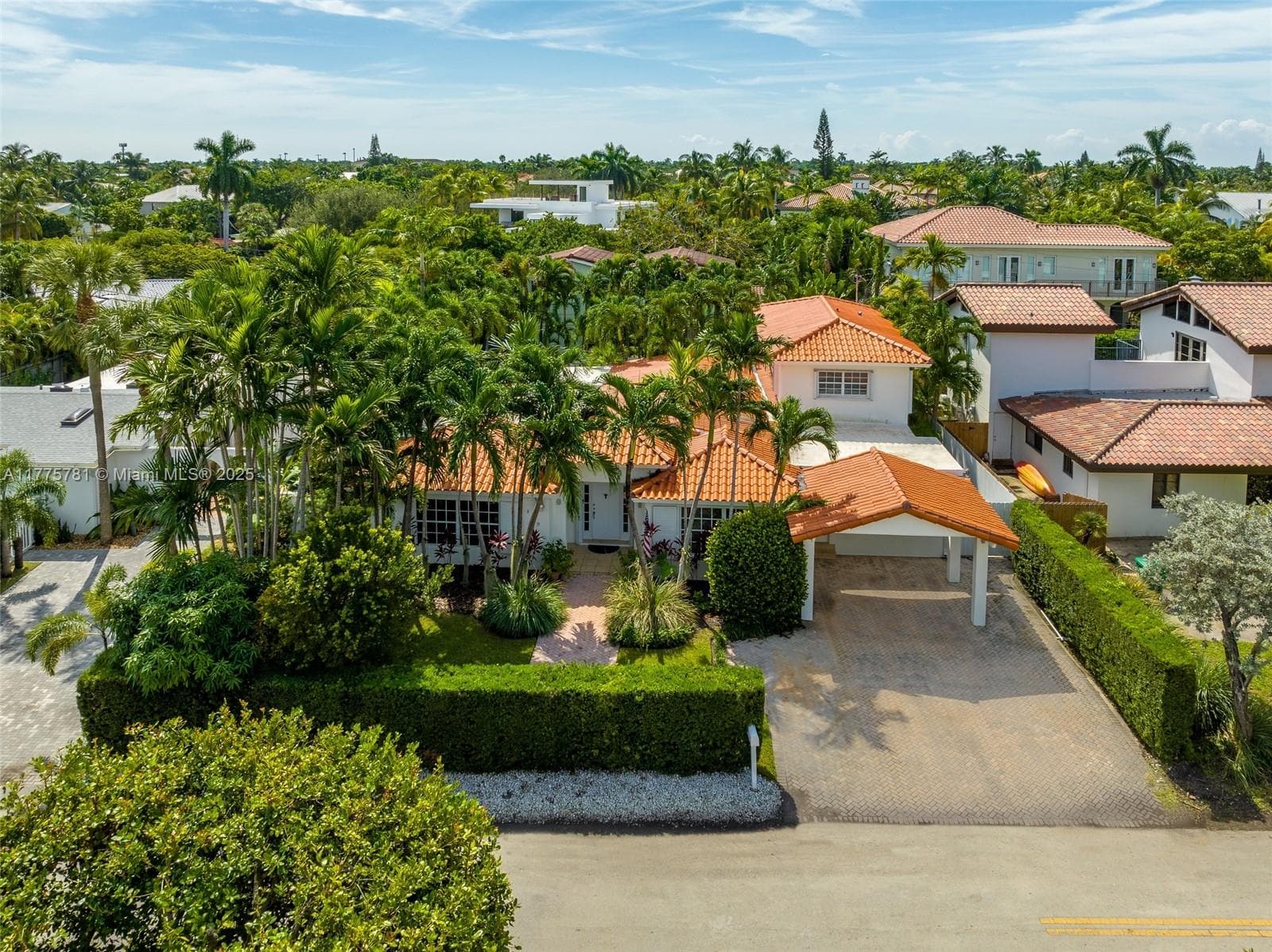 250 Greenwood Drive, Key Biscayne FL 33149 — 26