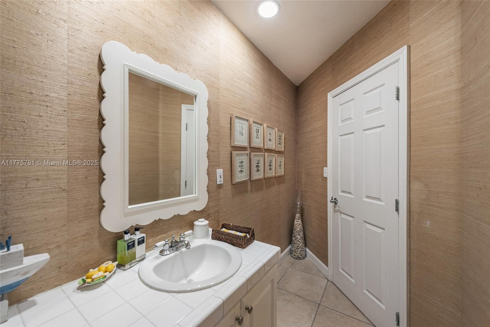250 Greenwood Drive, Key Biscayne FL 33149 — 10