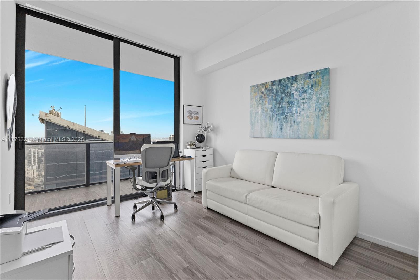 801 S Miami Ave # 5209, Miami FL 33130 — 27