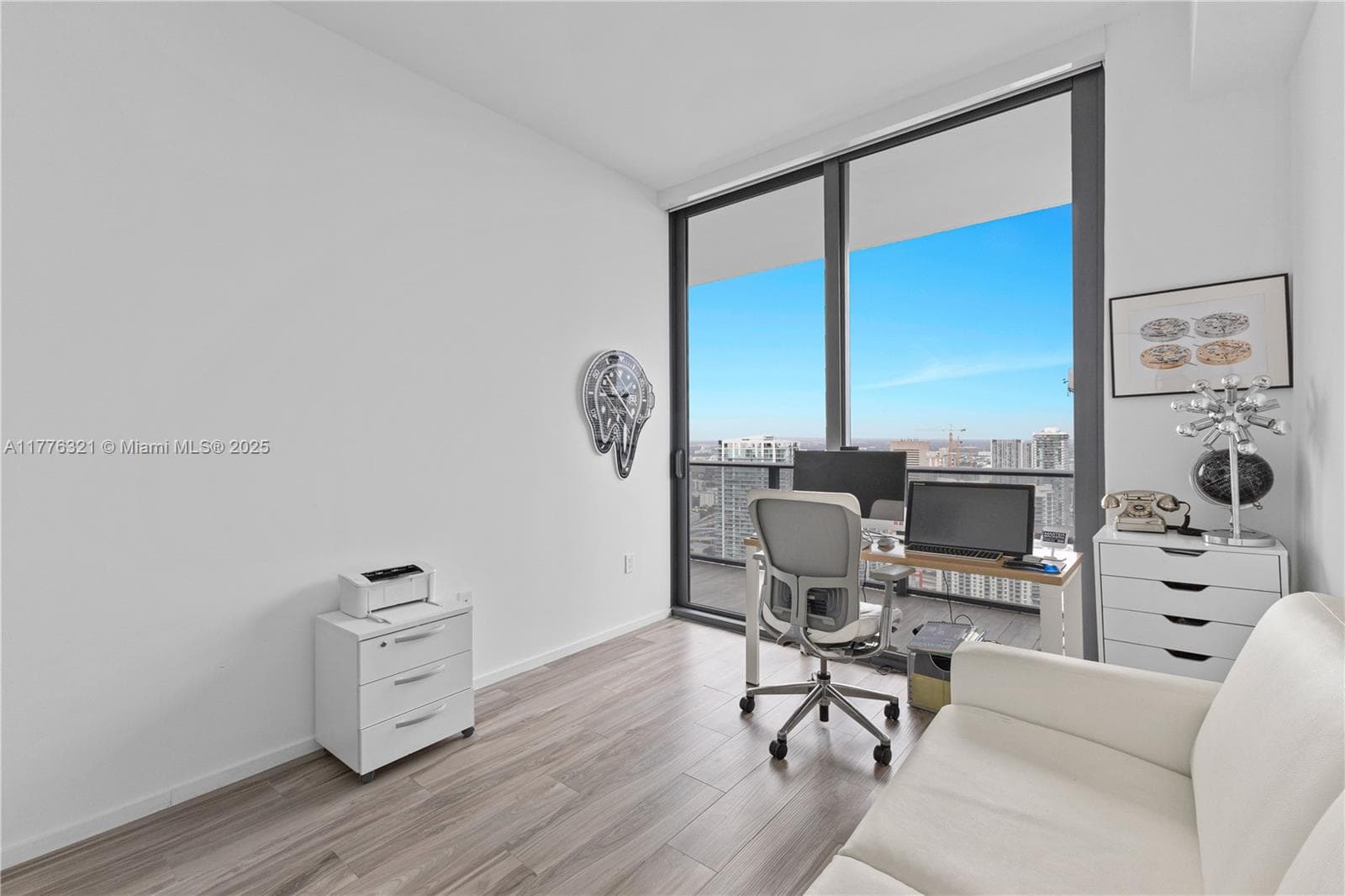 801 S Miami Ave # 5209, Miami FL 33130 — 26