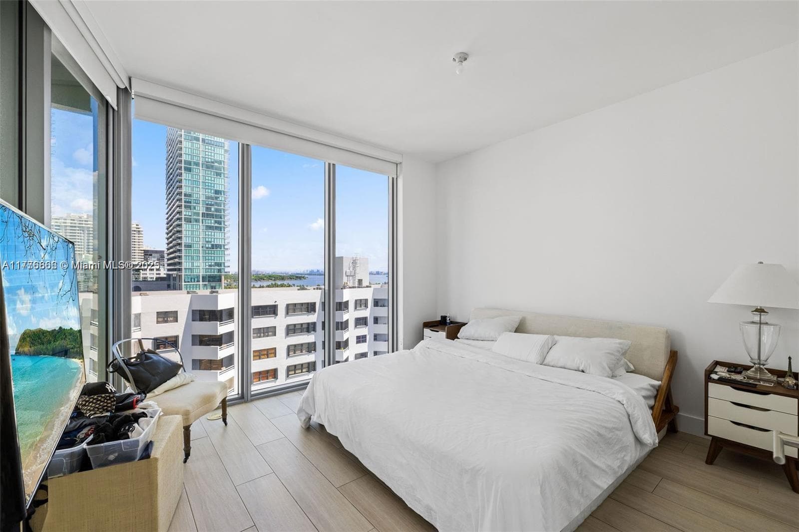 2900 NE 7th Ave # 901, Miami FL 33137 — 16