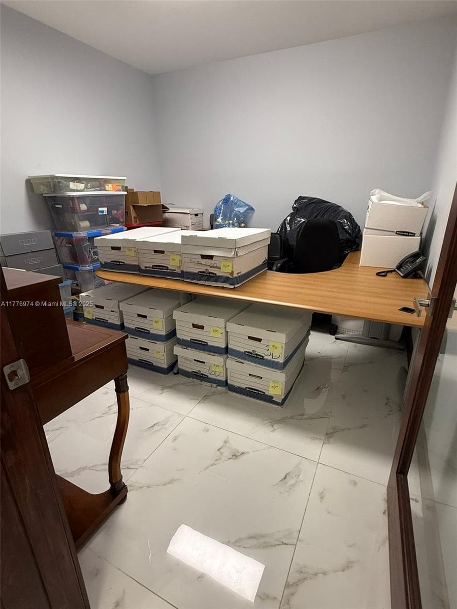 16 SW 1st Ave, Miami FL 33130 — 16