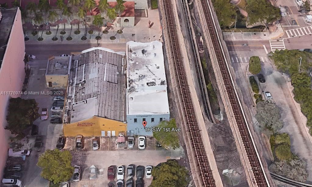 16 SW 1st Ave, Miami FL 33130 — 22