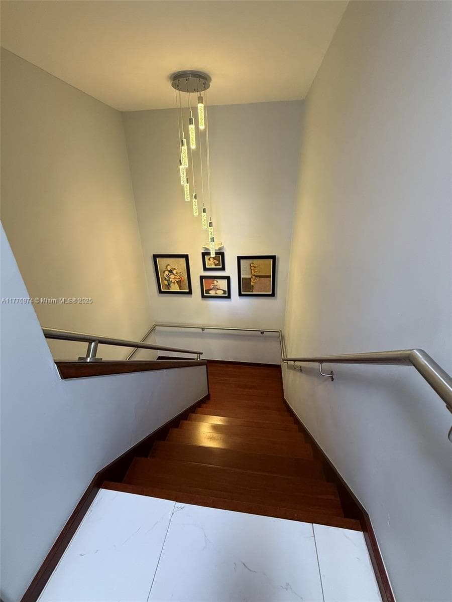 16 SW 1st Ave, Miami FL 33130 — 8