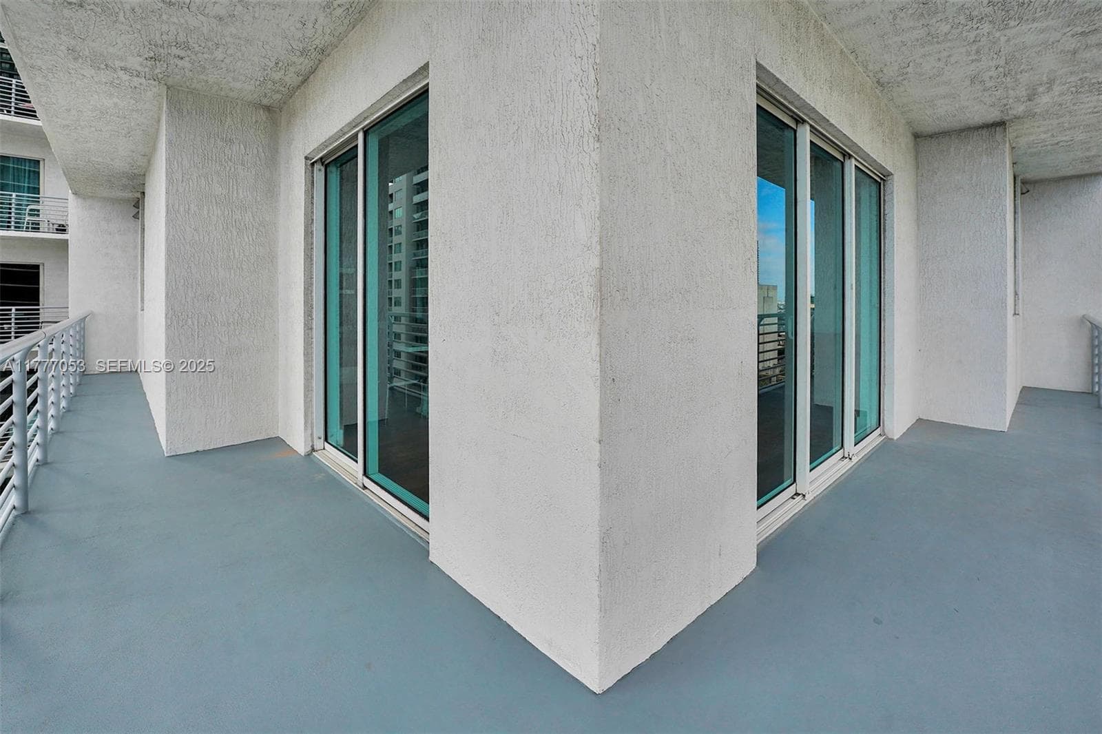 234 NE 3rd St # 2202, Miami FL 33132 — 26