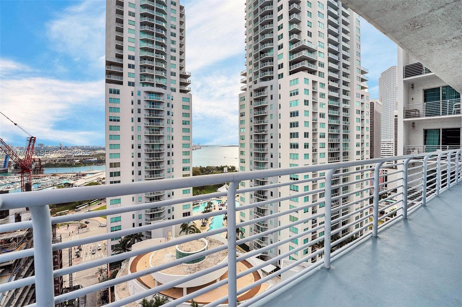 234 NE 3rd St # 2202, Miami FL 33132 — 32