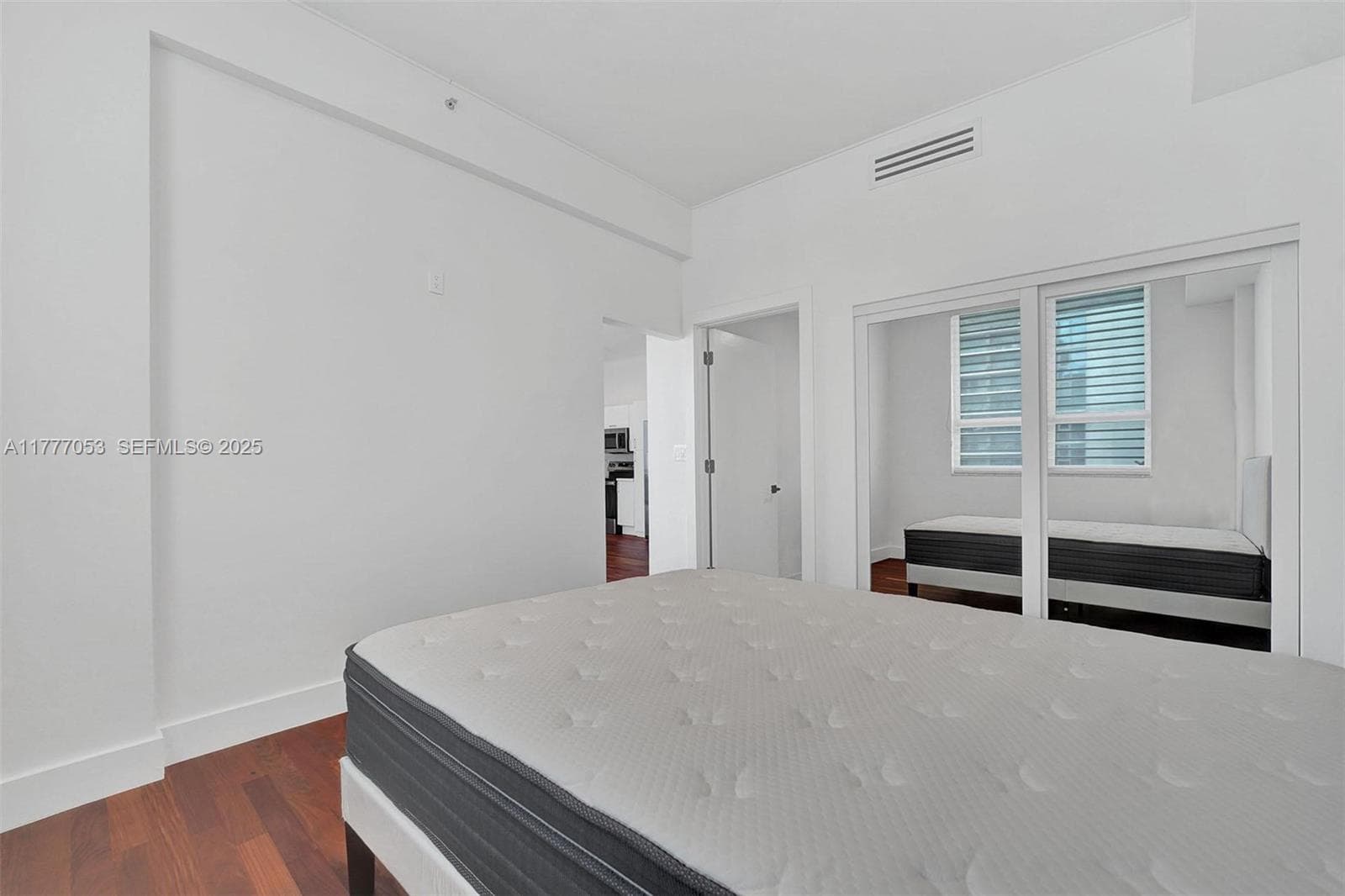234 NE 3rd St # 2202, Miami FL 33132 — 14