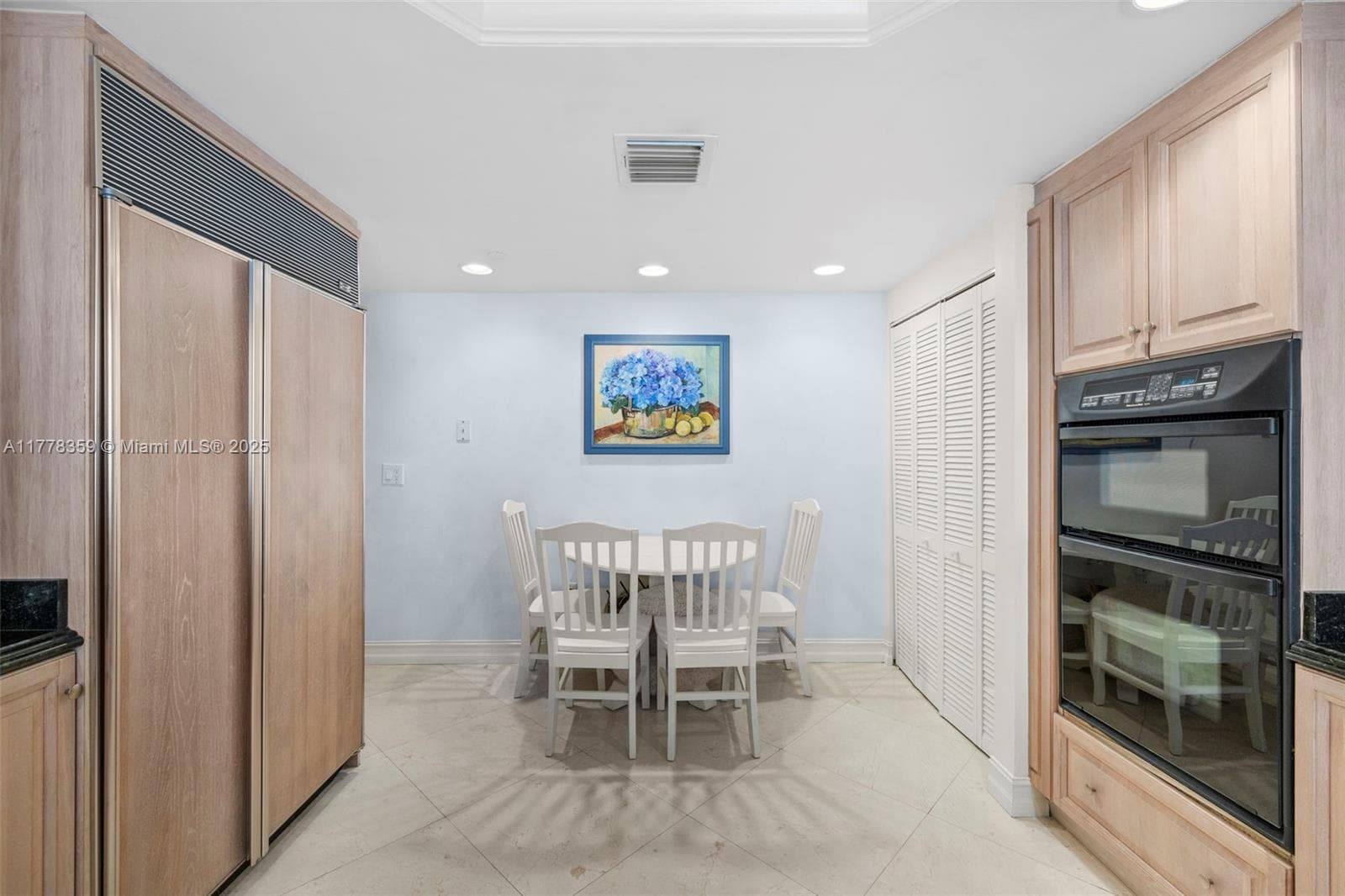 Solimar Condo, Surfside, FL — 24